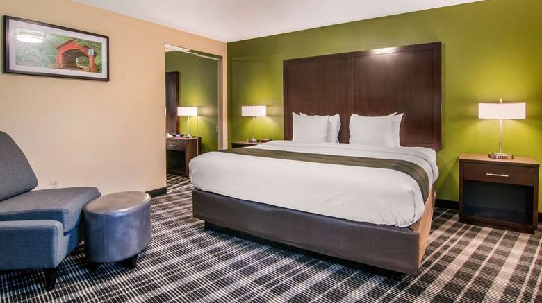 <b>Quality Inn And Suites Albany Corvallis Suite</b>. Images powered by <a href="https://iceportal.shijigroup.com/" title="IcePortal" target="_blank">IcePortal</a>.