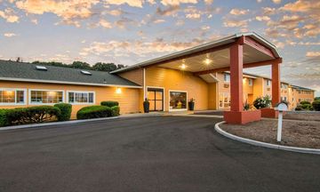 Quality Inn And Suites Albany Corvallis