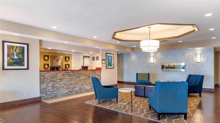 Comfort Inn & Suites Klamath Falls Lobby