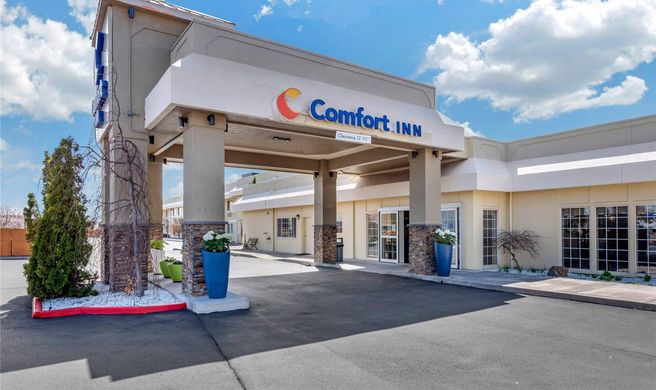 Comfort Inn & Suites Klamath Falls Exterior