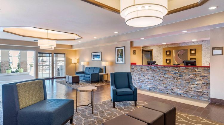 Comfort Inn & Suites Klamath Falls Lobby