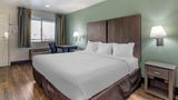 Econo Lodge Inn & Suites Portland Int'l Room
