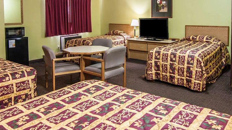 Rodeway Inn Suite