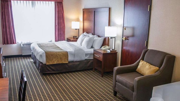 Comfort Suites Suite