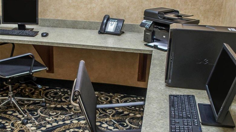 <b>Comfort Suites Other</b>. Images powered by <a href="https://iceportal.shijigroup.com/" title="IcePortal" target="_blank">IcePortal</a>.