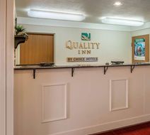 Quality Inn Lobby