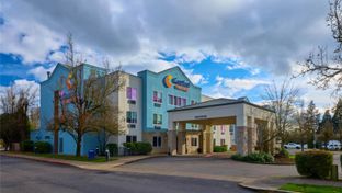 Comfort Suites