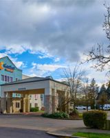 Comfort Suites Springfield-Eugene