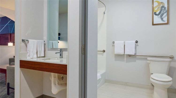 Comfort Suites Springfield-Eugene Room