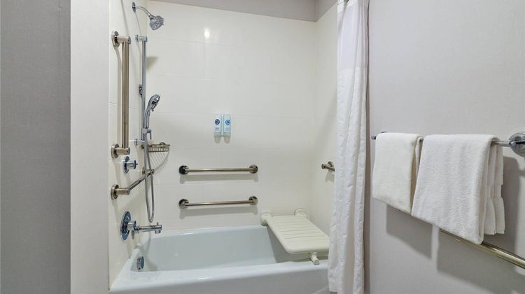 Comfort Suites Springfield-Eugene Room