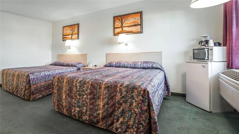 <b>Rodeway Inn Room</b>. Images powered by <a href="https://iceportal.shijigroup.com/" title="IcePortal" target="_blank">IcePortal</a>.