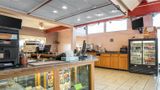 <b>Rodeway Inn Lobby</b>. Images powered by <a href="https://iceportal.shijigroup.com/" title="IcePortal" target="_blank">IcePortal</a>.