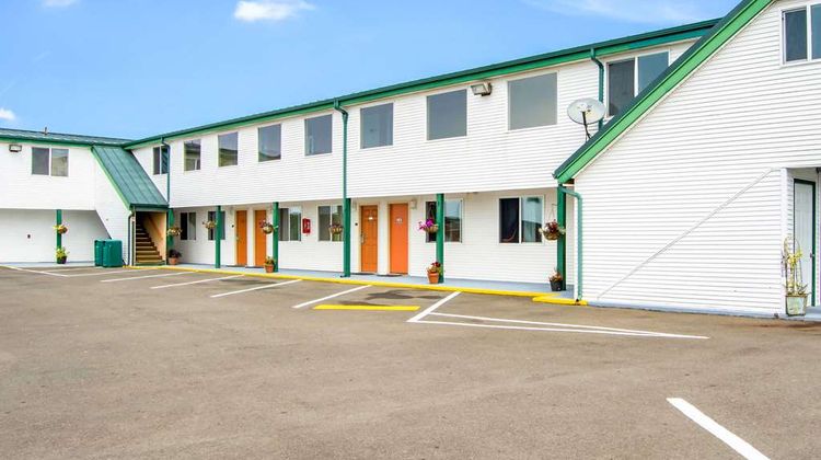 Econo Lodge Newport Exterior