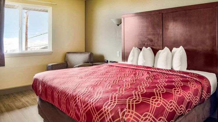 Econo Lodge Newport Room