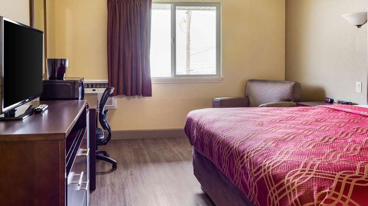 Econo Lodge Newport Room