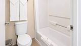 <b>Comfort Inn Room</b>. Images powered by <a href="https://iceportal.shijigroup.com/" title="IcePortal" target="_blank">IcePortal</a>.
