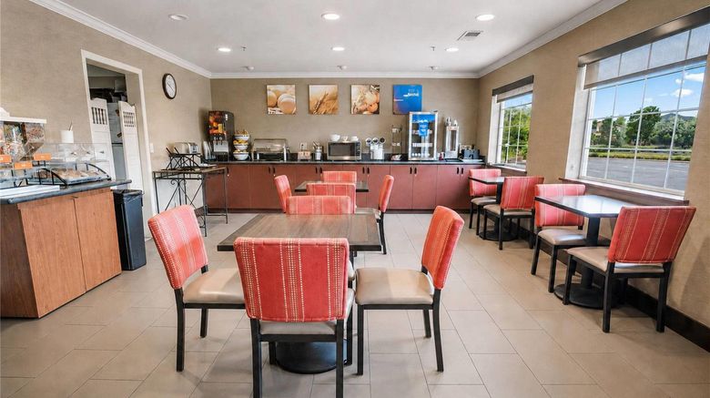 <b>Comfort Inn Restaurant</b>. Images powered by <a href="https://iceportal.shijigroup.com/" title="IcePortal" target="_blank">IcePortal</a>.