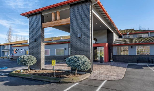 Comfort Inn Exterior