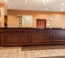 Comfort Suites Airport Lobby