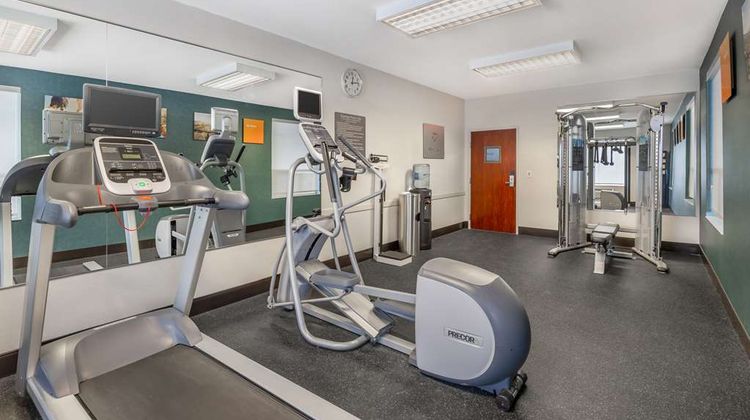 Comfort Suites Airport Health