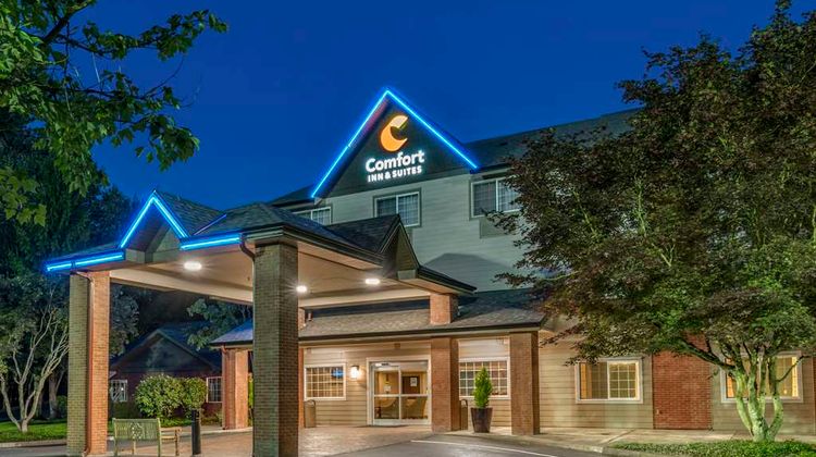 Comfort Inn & Suites Lake Oswego South Exterior