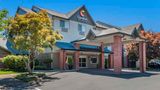 Comfort Inn & Suites Lake Oswego South Exterior