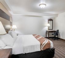 Quality Inn Central Room