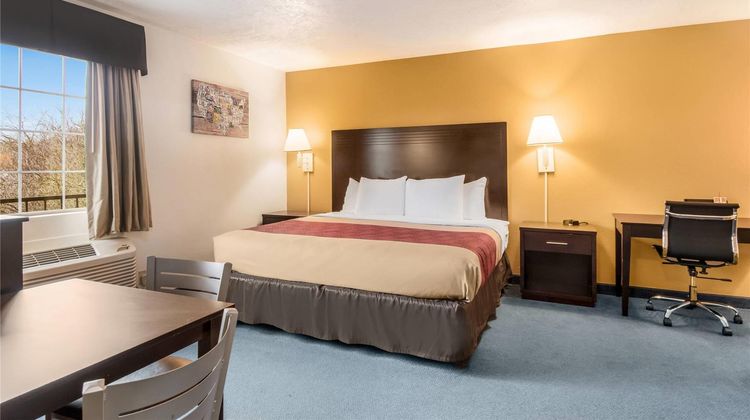 Econo Lodge & Suites Corvallis Room