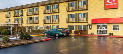 Econo Lodge & Suites Corvallis Exterior