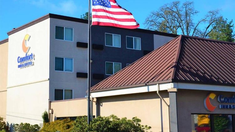 Comfort Inn & Suites Portland-West Exterior