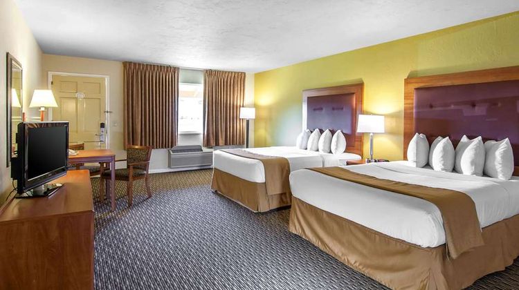 Quality Inn & Suites Coos Bay Room
