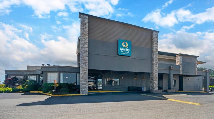 Quality Inn & Suites Coos Bay Exterior