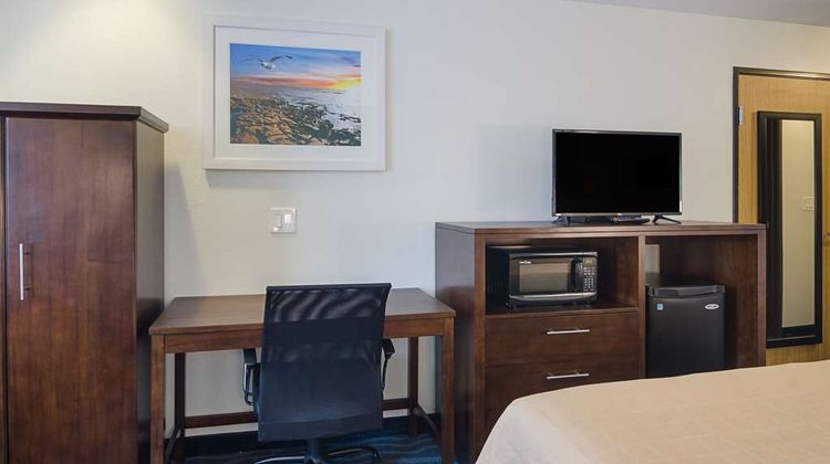 Quality Inn Seaside Room
