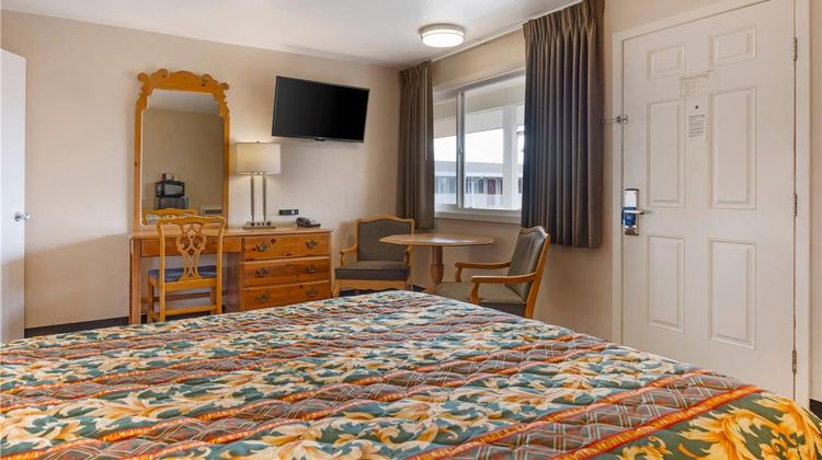 Rodeway Inn Albany Suite