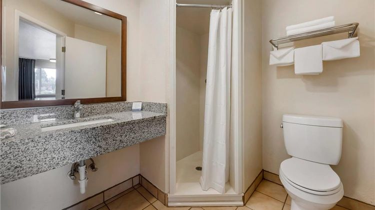 Rodeway Inn Albany Room