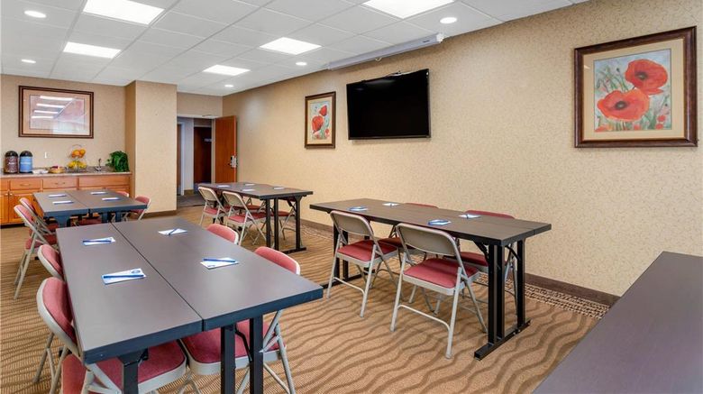 <b>Comfort Suites Eugene Meeting</b>. Images powered by <a href="https://iceportal.shijigroup.com/" title="IcePortal" target="_blank">IcePortal</a>.