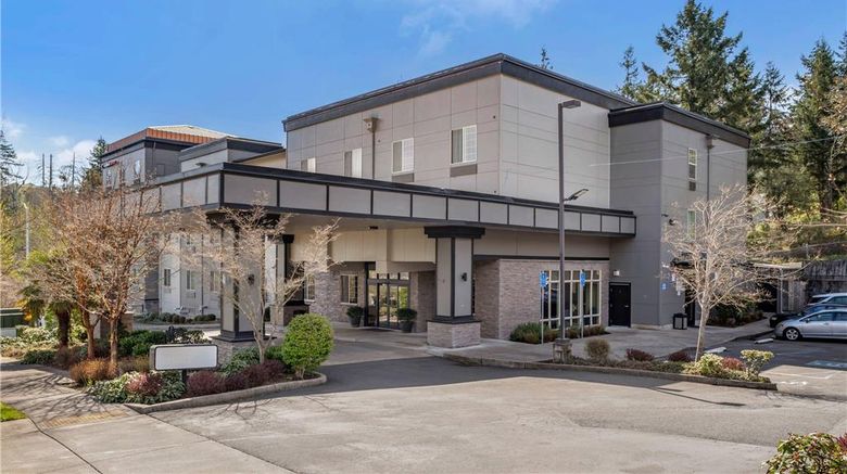 <b>Comfort Suites Eugene Exterior</b>. Images powered by <a href="https://iceportal.shijigroup.com/" title="IcePortal" target="_blank">IcePortal</a>.