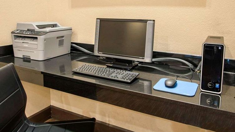 Quality Inn & Suites Other