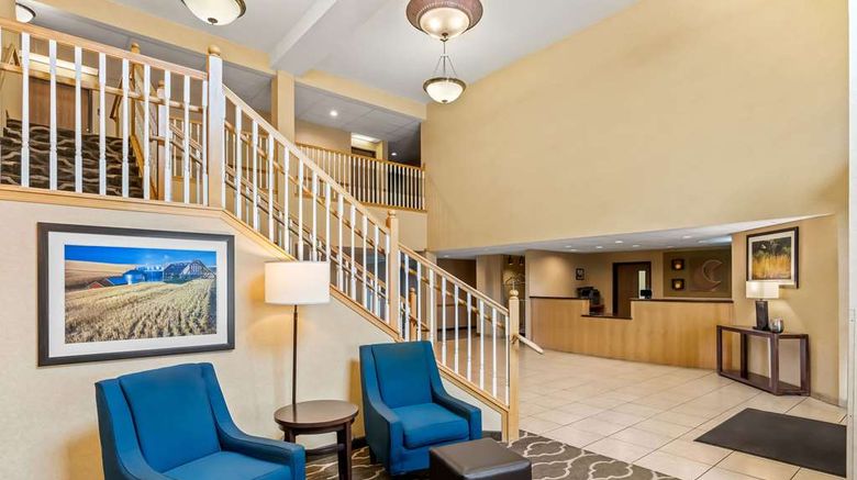 <b>Comfort Inn and Suites Hermiston South Lobby</b>. Images powered by <a href="https://iceportal.shijigroup.com/" title="IcePortal" target="_blank">IcePortal</a>.