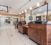 Comfort Inn Newport Lobby