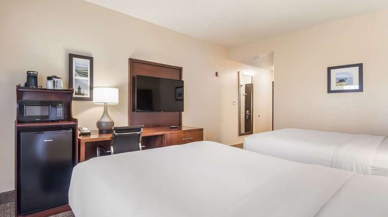 <b>Comfort Inn Newport Room</b>. Images powered by <a href="https://iceportal.shijigroup.com/" title="IcePortal" target="_blank">IcePortal</a>.