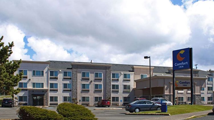 Comfort Inn Newport Exterior