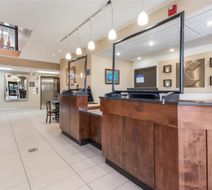 Comfort Inn Newport Lobby