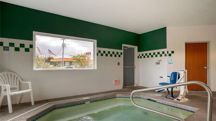 Comfort Inn & Suites Pool