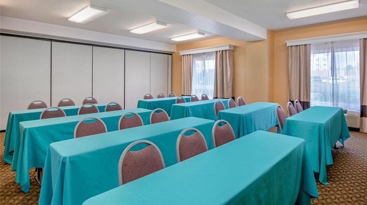 Comfort Inn & Suites Meeting