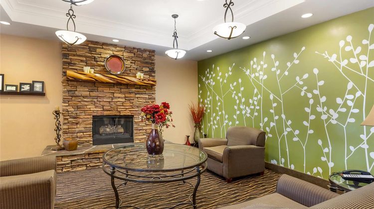 Sleep Inn & Suites Lobby