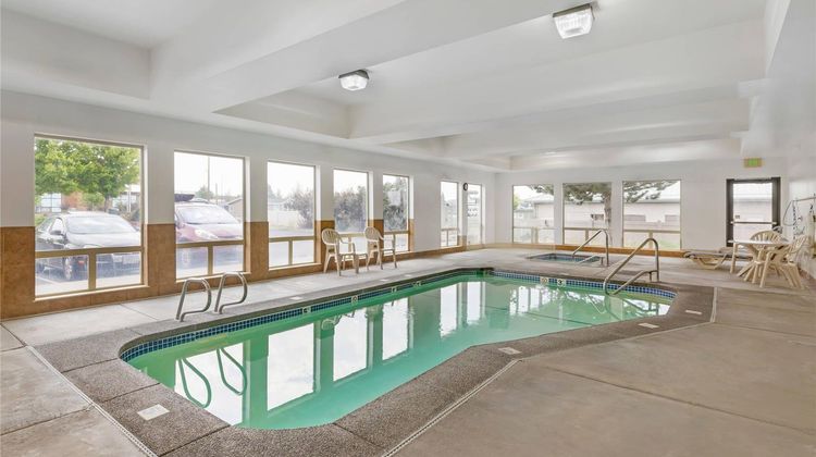 Sleep Inn & Suites Pool