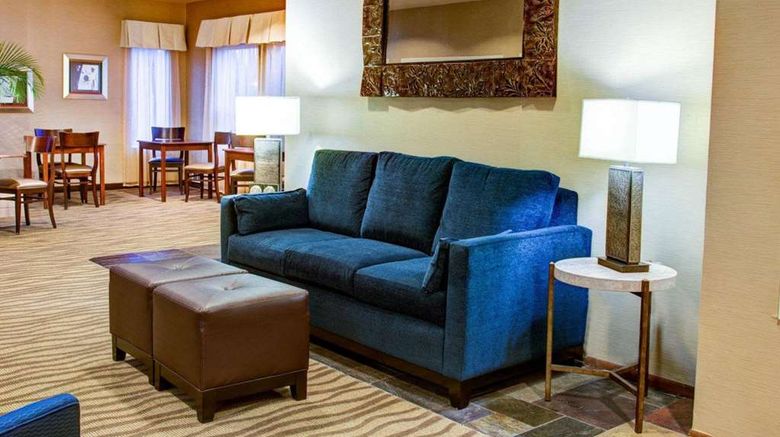 <b>Quality Inn Florence Lobby</b>. Images powered by <a href="https://iceportal.shijigroup.com/" title="IcePortal" target="_blank">IcePortal</a>.