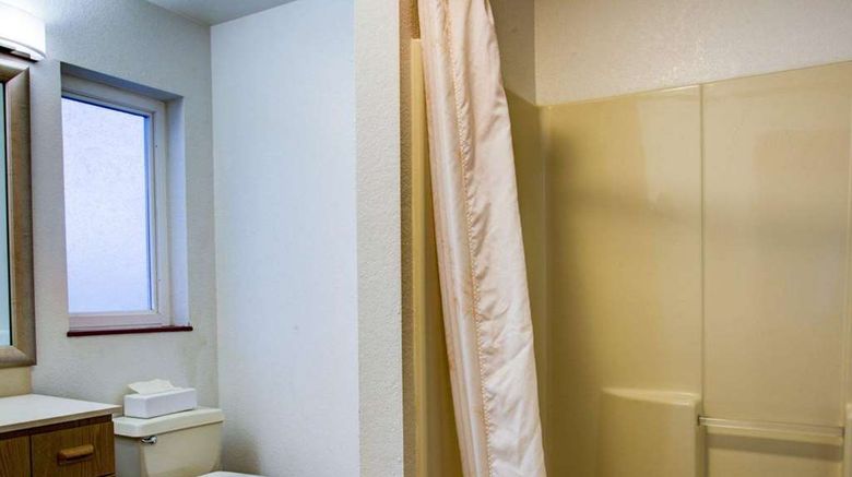 <b>Quality Inn Florence Room</b>. Images powered by <a href="https://iceportal.shijigroup.com/" title="IcePortal" target="_blank">IcePortal</a>.