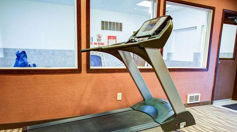 <b>Quality Inn Florence Health</b>. Images powered by <a href="https://iceportal.shijigroup.com/" title="IcePortal" target="_blank">IcePortal</a>.